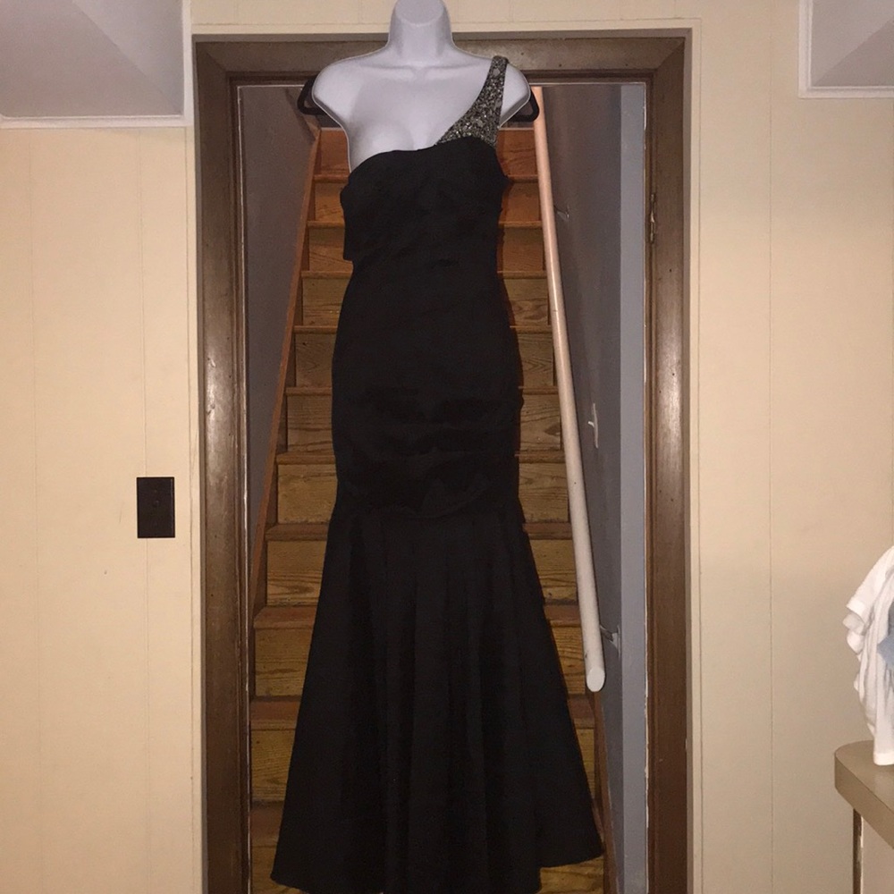 City Triangles formal dress